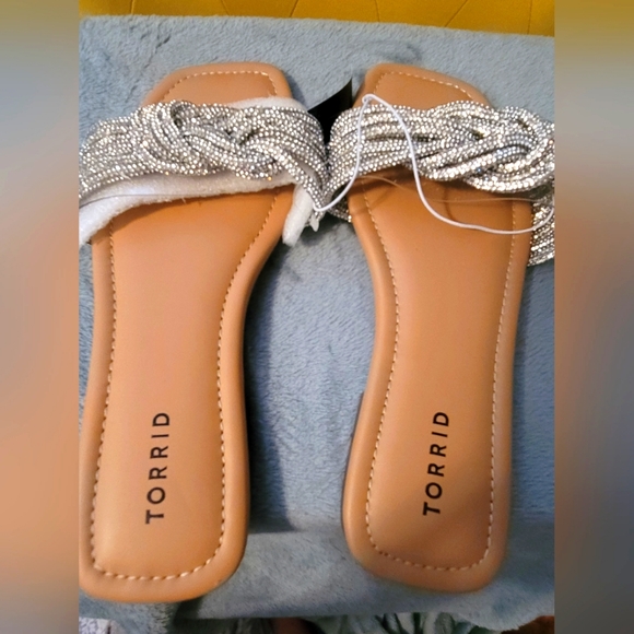 Shoes - Infinity Knot Sandal (WW 9.5